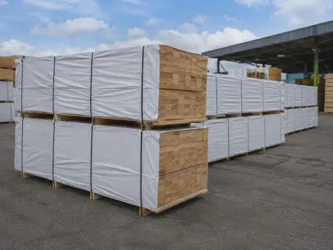 White woven fabric pallet cover for lumber and export packaging